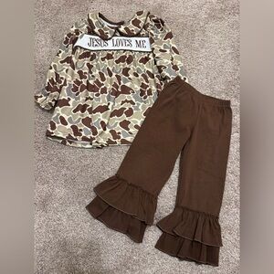 Jesus Loves Me Camo Pant Set